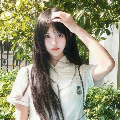 持摄像机的人